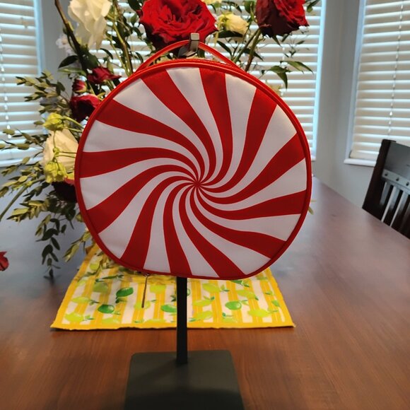 Clinique Handbags - Clinique Peppermint Swirl Cosmetic Bag